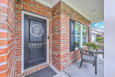 1044 Pigeon Point Johns Island SC 29455