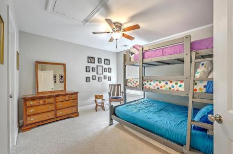 1044 Pigeon Point Johns Island SC 29455