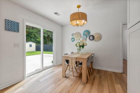 1344 Palm Cove Drive Charleston SC 29492