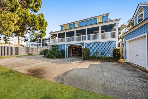 2714 Bayonne Street Sullivans Island SC 29482