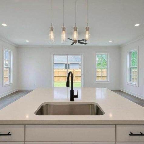 1904 Gumwood Boulevard North Charleston SC 29406