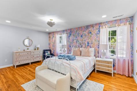 146 Broad Charleston SC 29401