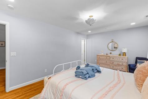 146 Broad Charleston SC 29401