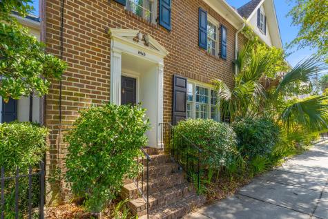 146 Broad Charleston SC 29401