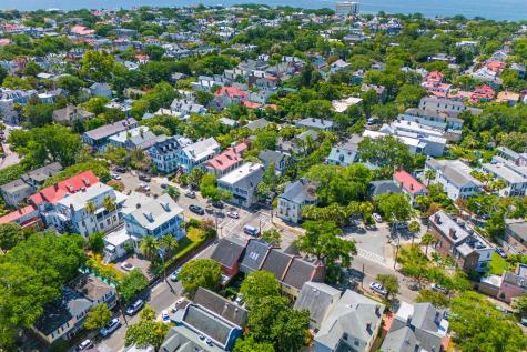 146 Broad Charleston SC 29401