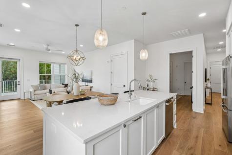 540 Helmsman Street Charleston SC 29492