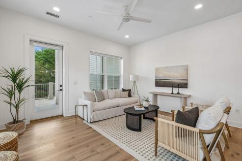 540 Helmsman Street Charleston SC 29492