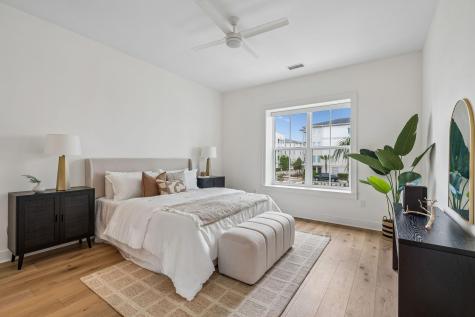 540 Helmsman Street Charleston SC 29492