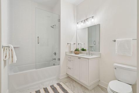 540 Helmsman Street Charleston SC 29492