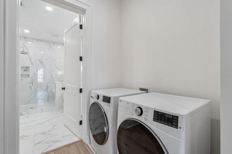 540 Helmsman Street Charleston SC 29492