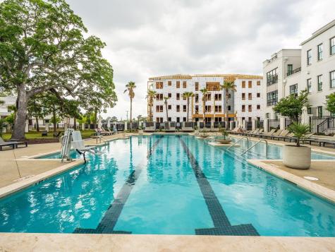 540 Helmsman Street Charleston SC 29492