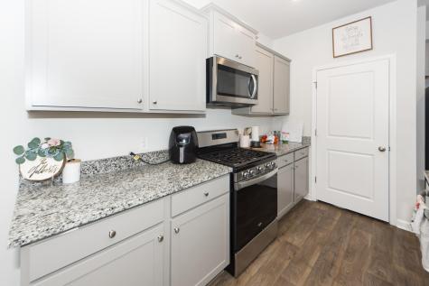 493 Cedarview Road Summerville SC 29486