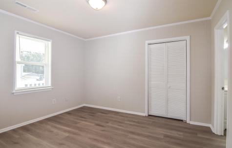 1731 W Avalon Circle Charleston SC 29407