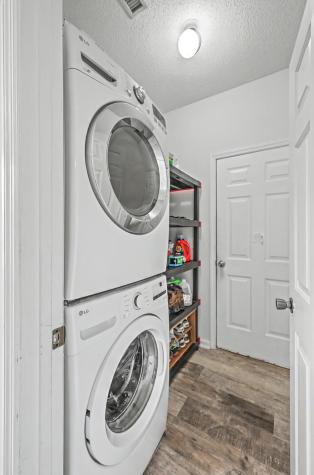 5063 Weatherstone Road Charleston SC 29414