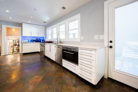 43 N Enston Avenue Charleston SC 29403