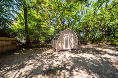 2620 Woodlawn Avenue North Charleston SC 29405
