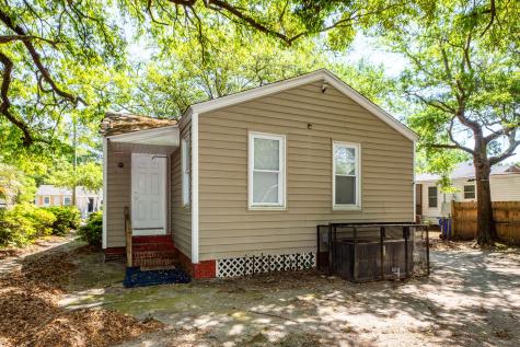 2620 Woodlawn Avenue North Charleston SC 29405