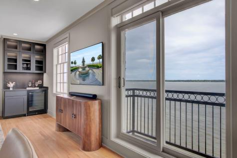 1 King Street Charleston SC 29401