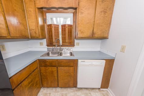 305 Chessington Circle Summerville SC 29485