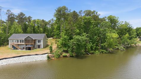80 Commodore Drive E Cross Hill SC 29332