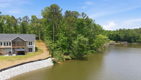 80 Commodore Drive E Cross Hill SC 29332