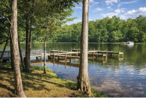 511 Terrapin Pointe Road Hodges SC 29653