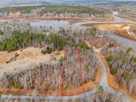 504 Terrapin Pointe Road Hodges SC 29653