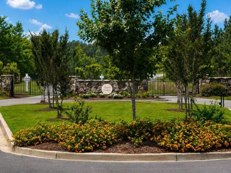 729 Eagles Harbor Drive Hodges SC 29653