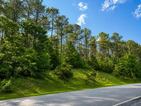 729 Eagles Harbor Drive Hodges SC 29653