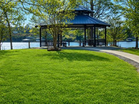 729 Eagles Harbor Drive Hodges SC 29653