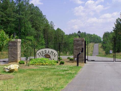 431 Terrapin Pointe Road Hodges SC 29653