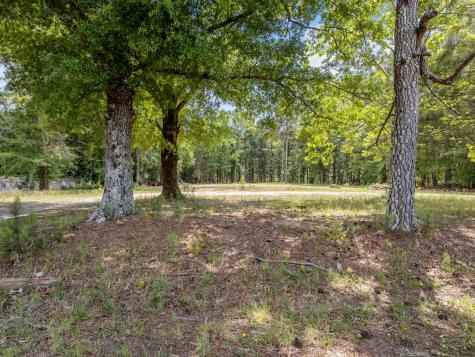 7615 Highway 178 N Donalds SC 29638