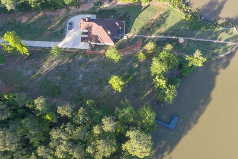 112 Long Point Road Hodges SC 29653