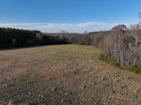 01 Seneca St Extension Calhoun Falls SC 29628