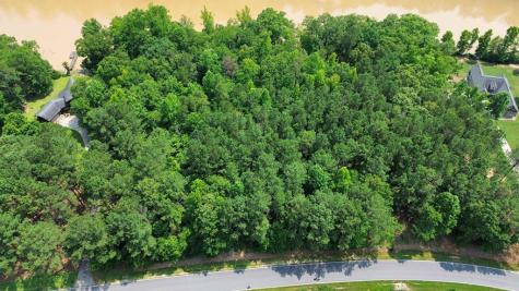 412 Eagles Harbor Drive Hodges SC 29653
