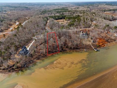 429 Terrapin Pointe Road Hodges SC 29653