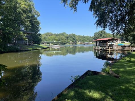 409 Ridgewood Drive Waterloo SC 27384