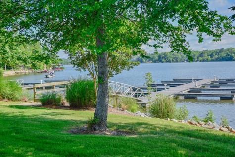753 Eagles Harbor Drive Hodges SC 29653