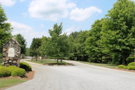 753 Eagles Harbor Drive Hodges SC 29653