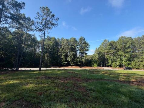 407 Eagles Harbor Drive Hodges SC 29653