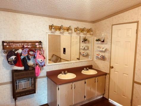 160 Kirkpatrick Road Donalds SC 29638