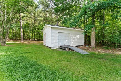 9423 Hwy 246 S Saluda SC 29138