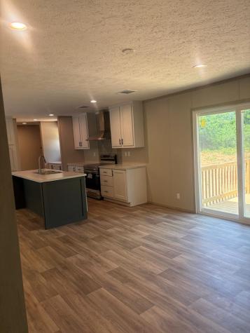 352 Burton Creekside Waterloo SC 29384