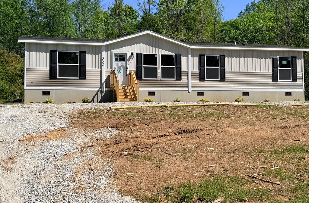 336 Burton Creekside Waterloo SC 29384