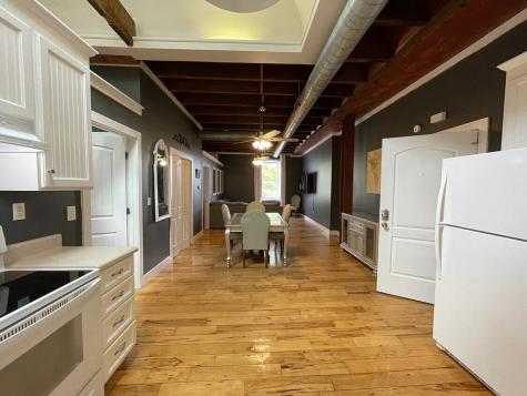 103 Court Square Abbeville SC 29620