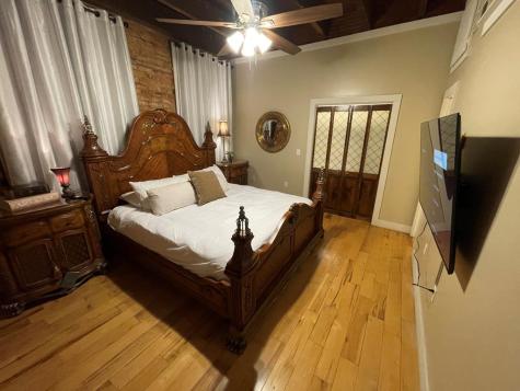 103 Court Square Abbeville SC 29620