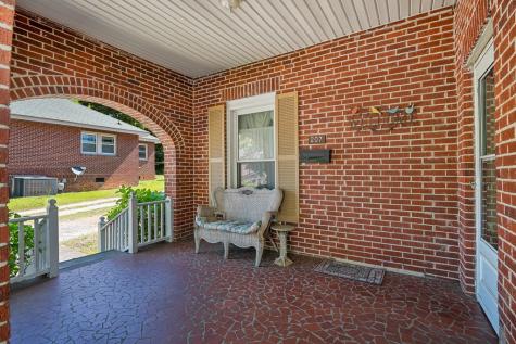 207 Kitson Street Greenwood SC 29646