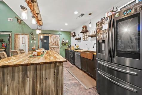107 Mystic Court Hodges SC 29653