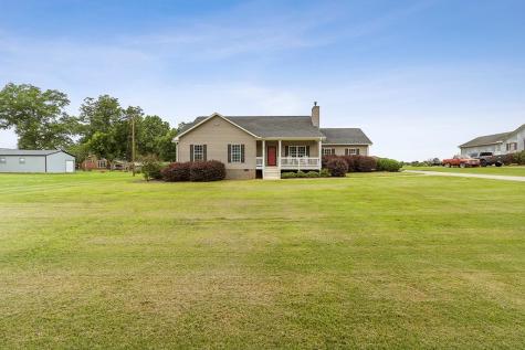 112 Dogwood Road Ninety Six SC 29666
