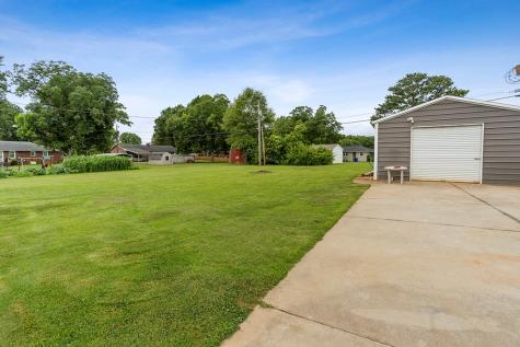 112 Dogwood Road Ninety Six SC 29666